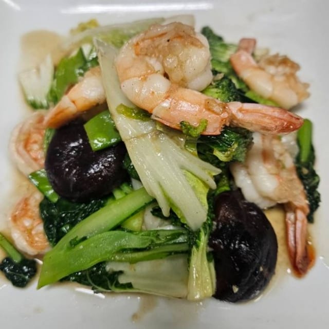 Koong Pad Pak.