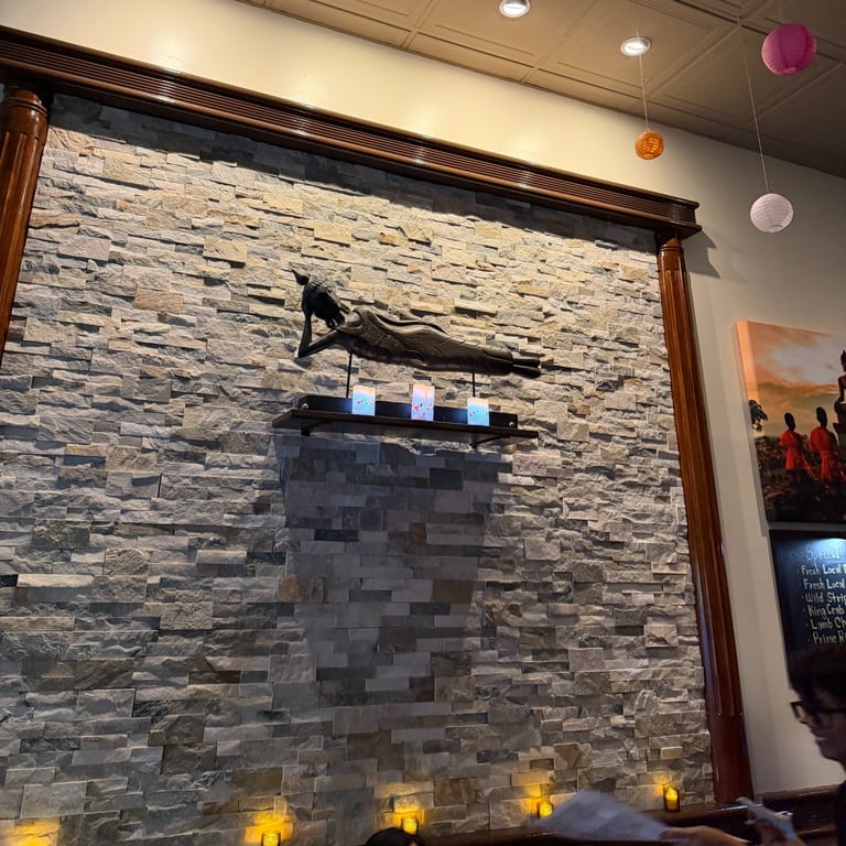 A Taste of Thailand in the Heart of Bayside