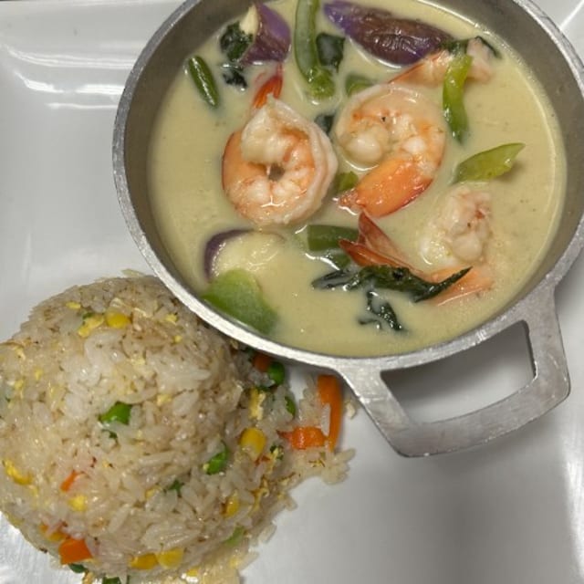 Kaeng Kiew Wan.