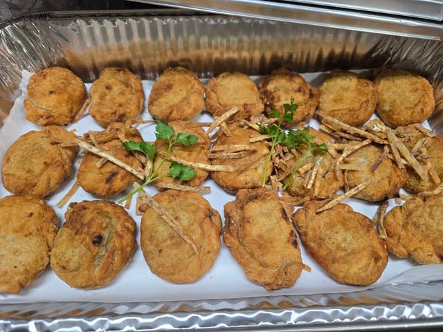 Curry Puff.